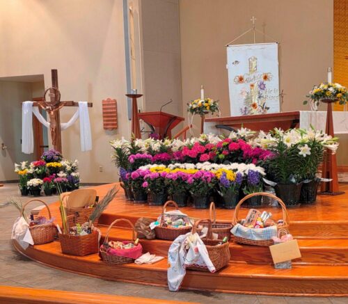 Easter-basket-blessing-26-1 (1)